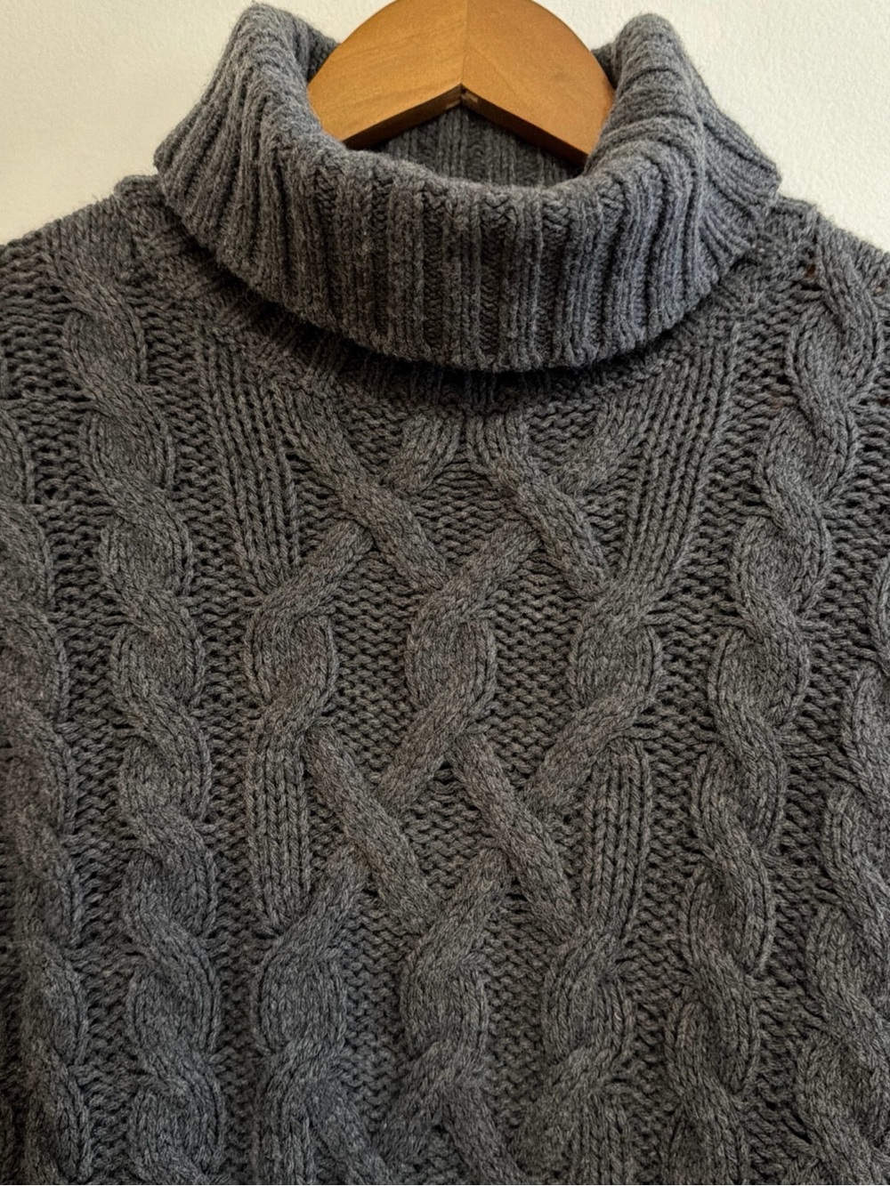 M&S Autograph Cable Knit Wool turtle neck pull over sweater made in Italy size M
